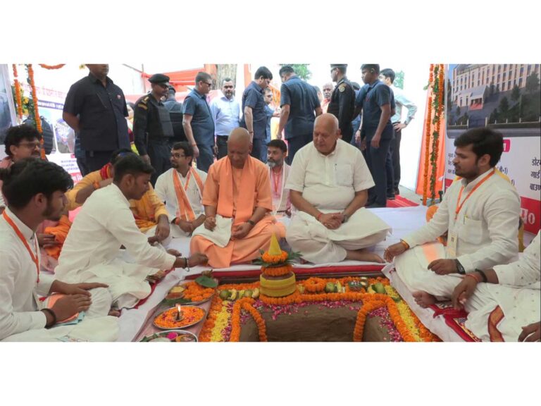 Chief Minister Yogi Adityanath gifts development projects worth over ₹504 crore to Basti