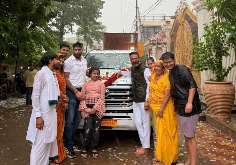 A touch of new grandeur for Virendra Singh Tomar's convoy: a Toyota Land Cruiser joins the Karni Sena family on Rath Dooj